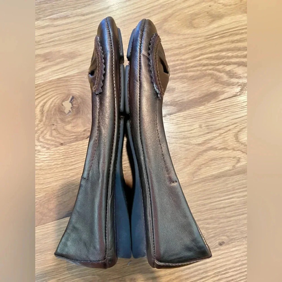 Naturalizer Wide Width Bronze Capri Bow Leather Flats Size 7W - Picture 11 of 11